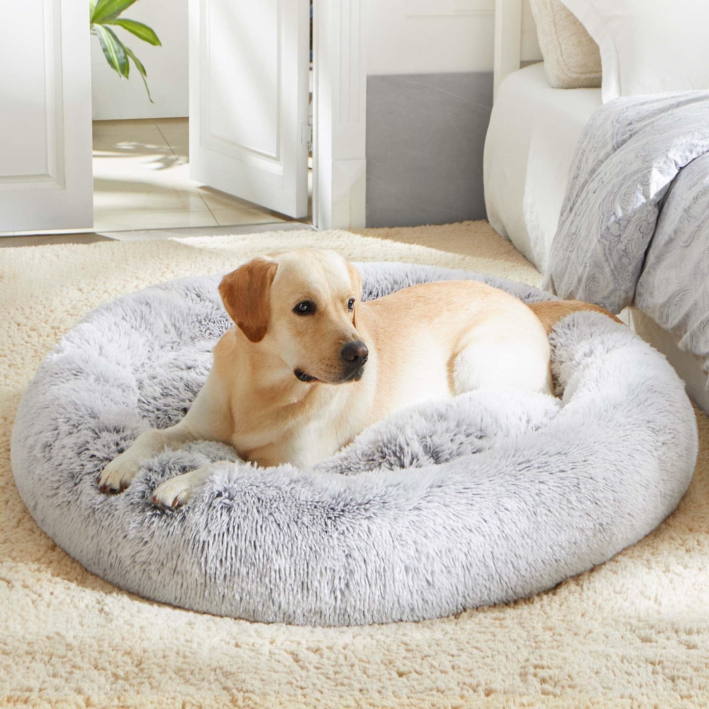 WESTERN HOME WH Calming Dog & Cat Bed, Anti-Anxiety Donut Cuddler Warming Cozy Soft Round Bed, Fluffy Faux Fur Plush Cushion Bed for Small Medium Dogs and Cats (20"/24"/27"/30")